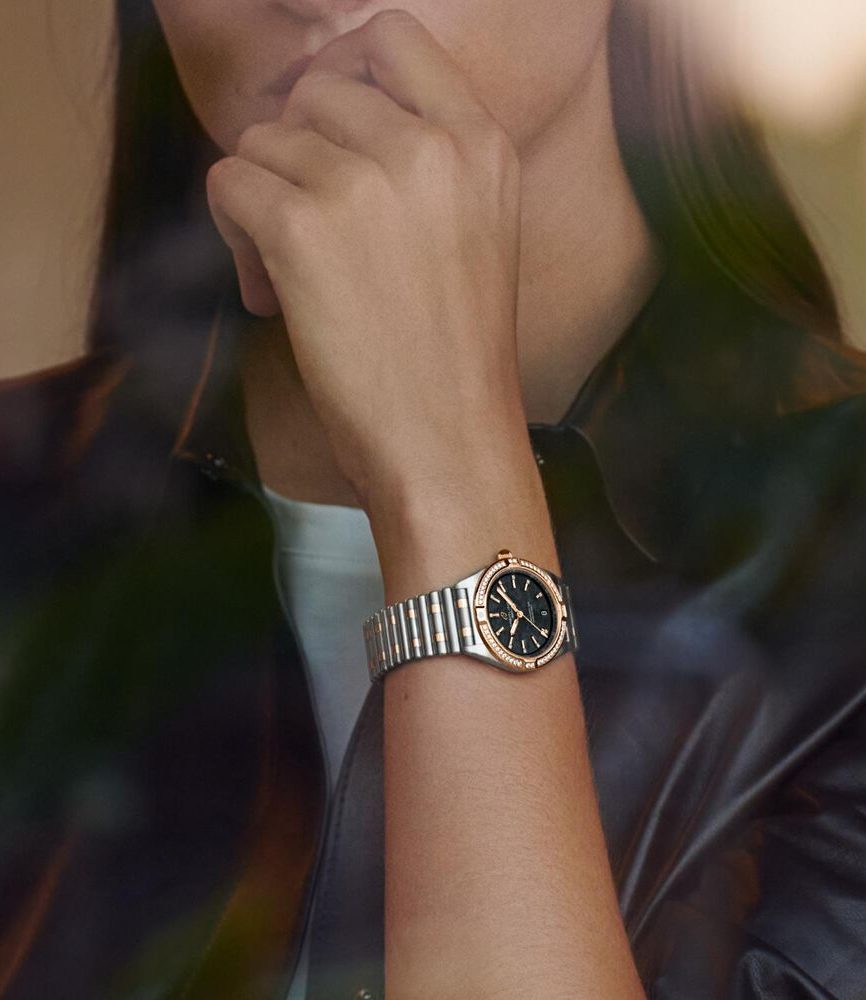 Breitling Chronomat UK Edition 32mm Black MOP Dial Diamond Set Bezel Steel Bracelet Watch image number 4